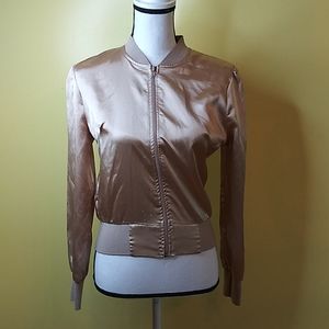 Janette. Gold Metallic Blouse Size: M